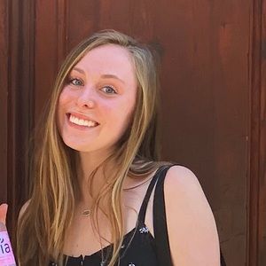 Meet your Posher, Ellie